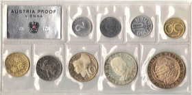 Austria. Serie Divisionale con 9 valori nominali. 50,25 e 10 Shilling in Ag. 1970.&nbsp; Proof.