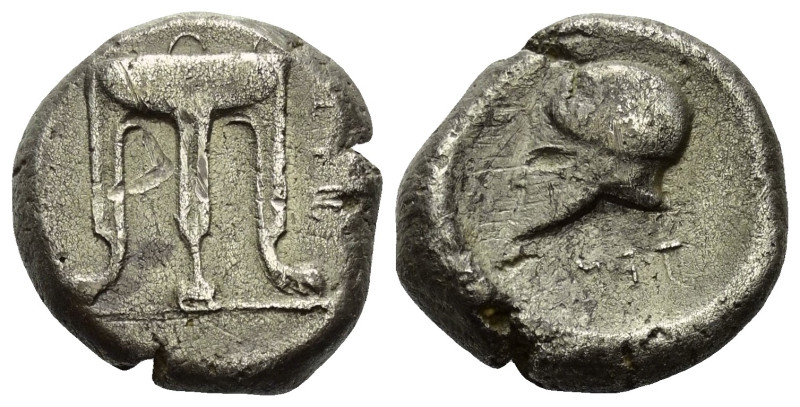Bruttium. Temesa.

 Stater (Silber). Ca. 475 - 450 v. Chr.
Vs: TEM (retrograd...