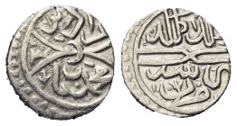 Osmanen. Murad II. (824 - 855 H. / 1421 - 1451).

 Akce (Silber). 834 H. Bursa.
Vs: Murad bin / Mehmed han. 83 / 4.
Rs: Hüllide mülkehü / Duribe B...