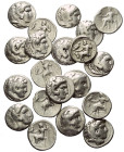 Griechische Münzen - Lots.


Alexander III. (Königreich Makedonien).

Lot (20 Stück, Silber): Tetradrachmen; 4. - 3. Jhdt. v. Chr.

Sehr schön ...