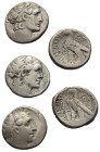 Griechische Münzen - Lots.


Verschiedene Herrscher (Ptolemäisches Königreich).

Lot (5 Stück, Silber): Drachmen, 3. - 1. Jhdt. v. Chr.

Sehr s...
