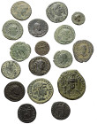 Römische Münzen - Lots. Kaiserzeit.


Lot (17 Stück, Bronze): Bronzemünzen aus dem 3. und 4. Jh. n. Chr.
Unter anderem: Trebonianus Gallus (251 - ...