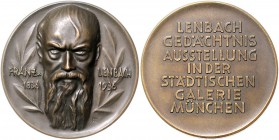 Bayern - München Bronzemedaille 1936 a.d. 100. Geburtstag des deutschen Malers Franz Lenbach 1836-1904, i.Rd: C. POELLATH SCHROBENHAUSEN 
38,4mm 31,2...