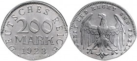 Ersatz- u.Inflationsmünzen 1919-1923 200 Mark 1923 A Fehlprägung: auf ovalem Schrötling, Rand nur zu 50 % geriffelt J. zu304. 
0,8g vz
