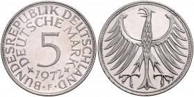 Bundesrepublik Deutschland 5 Deutsche Mark 1972 F Fehlprägung mit glattem Rand ohne Randschrift J. zu387. 
von diesem Jahr äußerst selten f.st