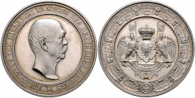 Sammlung Otto v. Bismarck Silbermedaille 1890 (v. M.&W.) auf seine Entlassung Bennert 89. Slg. Bö. 5240 (Ae). 
winz.Rf., 50,5mm 45,9g f.st