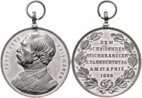 Sammlung Otto v. Bismarck Zinnmedaille 1890 (v. O.Bergmann) auf seine Entlassung u. seinen 75. Geburtstag, mit Eichenkranz Bennert 410 var., Vs. 25 Rs...