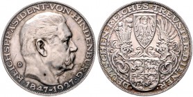 Medaillen von Karl Goetz Silbermedaille 1927 D a.d. 80. Geburtstag von Hindenburg, i.Rd: BAYER. HAUPTMÜNZAMT SILBER 900f Kien. 386. 
 vz