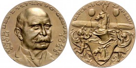 Medaillen von Karl Goetz Bronzemedaille 1928 a.d. Taufe des LZ 127" am 90. Geburtstag des Grafen Zeppelin, i.Rd: BAYER. HAUPTMÜNZAMT Kien. 408. Kai. 4...