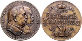 Medaillen von Karl Goetz Bronzemedaille 1931 zur Erinnerung an die Reichsgründung 1871, i.Rd: BAYER. HAUPTMÜNZAMT Kien. 457. Slg. Bö. 6235. 
fleck.Pa...