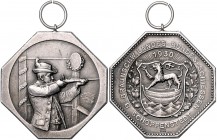 - Schützenmedaillen Silbermedaille 1930 a.d. 8. Braunschweiger Landes-Bundes-Schießen in Schöppenstedt, Rs. gepunzt: 990 
m.Öse und Ring, 40,1mm 21,9...