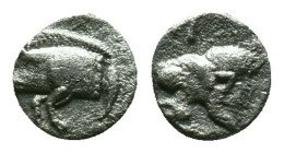 Mysia, Cyzicus Obol circa 450, AR . Forepart of boar l., behind, tunny. Lion’s head l. within incuse square. Reference: Condition: Very Fine

Weight...