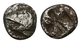 Mysia, Kyzikos. c.550-600 BC. Diobol AR. Head of tunny right, vertical tunny fish downward behind / Quadripartite incuse square. Reference: Condition:...