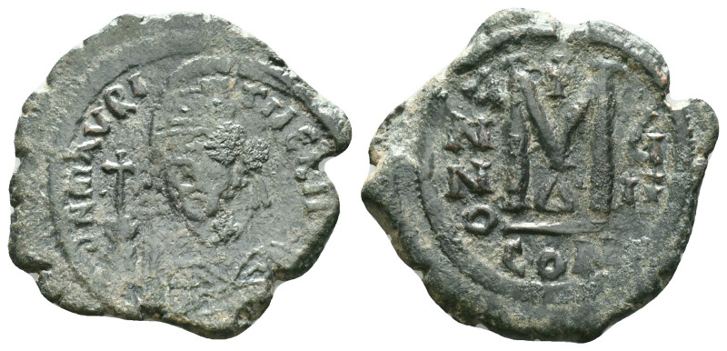 Maurice Tiberius (582-602 AD). Constantinople AE Follis Obv: D N MAVRC P P AVG, ...