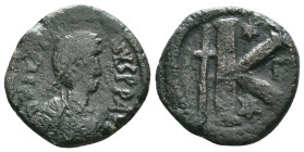 BYZANTINE EMPIRE. Anastasius I, 491-518 AD. AE Half Follis Reference: Condition: Very Fine

Weight: 9,07 gr. Diameter: 23,7 mm
