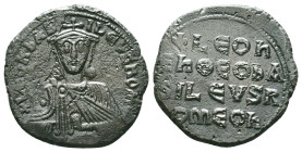 LEO VI the WISE (886-912). Follis. Constantinople. Obv: + LEON bASILEVS ROM. Crowned facing bust, holding akakia. Rev: + LEOn/En ΘΕΟ bA/SILEVS R/OMEOn...