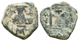 Arab - Byzantine Coins, 7th - 13th Centuries Reference: Condition: Very Fine

Weight: 4,49 gr. Diameter: 19,9 mm