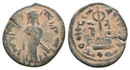 Arab - Byzantine Coins, 7th - 13th Centuries "Repatinated" Reference: Condition: Very Fine

Weight: 2,44 gr. Diameter: 19,4 mm