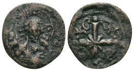 ANONYMOUS FOLLES. Class I. Attributed to Nicephorus III Botaniates (1078-1081). Obv: IC - XC. Facing bust of Christ Pantokrator. Rev: Latin cross, wit...