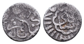 Islamic Coins AR Reference: Condition: Very Fine

Weight: 1,36 gr. Diameter: 12,2 mm