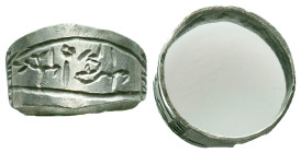 Ancient Silver Ring, AR Reference: Condition: Very Fine

Weight: 2,67 gr. Diameter: 18,5 mm