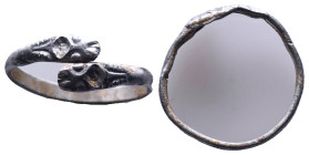 Ancient Byzantine / Crusaders Silver Ring 10th-12th century AD. Reference: Condition: Very Fine

Weight: 0,20,644 gr. Diameter: mm