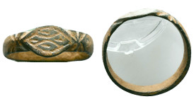 Ancient Roman Bronze Ring , circa 1st - 3rd AD. Reference: Condition: Very Fine

Weight:2.75 gr. Diameter: 20.9 mm