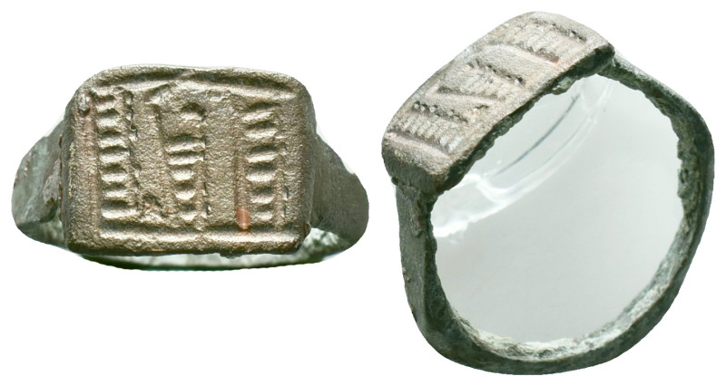 Ancient Roman Bronze Ring , circa 1st - 3rd AD. Reference: Condition: Very Fine...