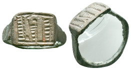 Ancient Roman Bronze Ring , circa 1st - 3rd AD. Reference: Condition: Very Fine

Weight: 3.39 gr. Diameter: 20.7 mm