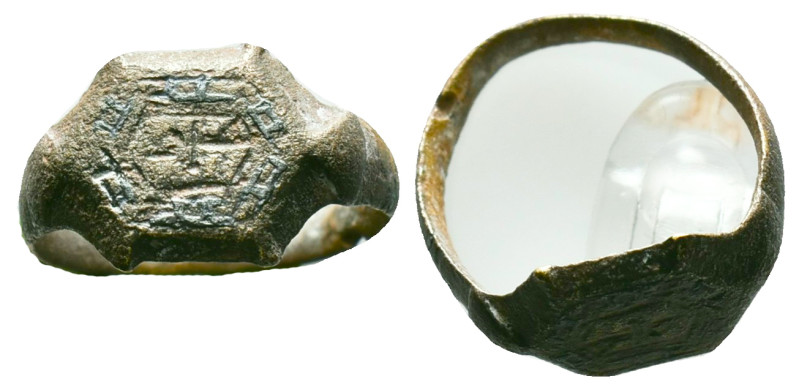 Ancient Roman Bronze Ring , circa 1st - 3rd AD. Reference: Condition: Very Fine...