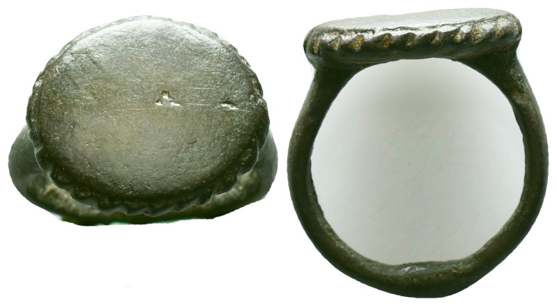 Ancient Roman Bronze Ring , circa 1st - 3rd AD. Reference: Condition: Very Fine...