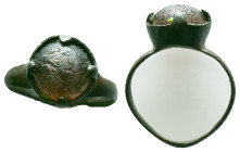 Ancient Roman Bronze Ring , circa 1st - 3rd AD. Reference: Condition: Very Fine

Weight: 2,25 gr. Diameter: 22,5 mm