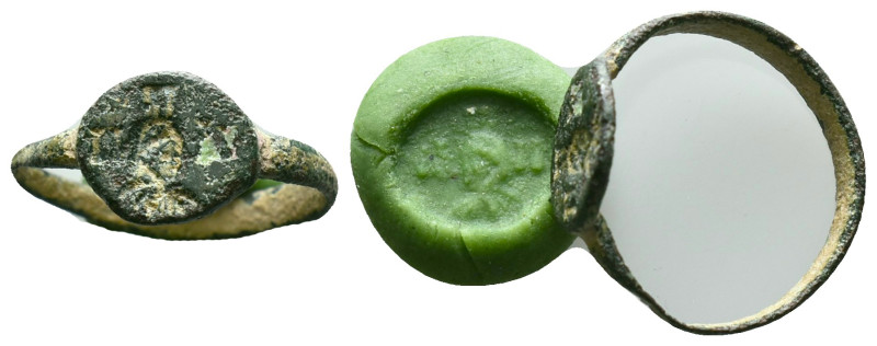 Ancient Roman Bronze Ring , circa 1st - 3rd AD. Reference: Condition: Very Fine...