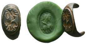 Ancient Roman Bronze Ring Bezel Reference: Condition: Very Fine

Weight: 5,55 gr. Diameter: 21,3 mm