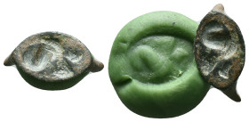 Ancient Roman Bronze Ring Bezel Reference: Condition: Very Fine

Weight: 1.69 gr. Diameter: 16.4 mm