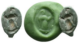 Ancient Roman Bronze Ring Bezel Reference: Condition: Very Fine

Weight:1.66 gr. Diameter: 15.3 mm