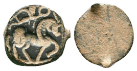 Ancient Roman Bronze Ring Bezel Reference: Condition: Very Fine

Weight: 0.95 gr. Diameter: 13.6 mm