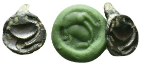 Ancient Roman Bronze Ring Bezel Reference: Condition: Very Fine

Weight:2.92 gr. Diameter: 10.7 mm