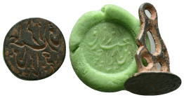 Ancient Islamic Bronze stamp seal Reference: Condition: Very Fine

Weight: 4,32 gr. Diameter: 24,2 mm