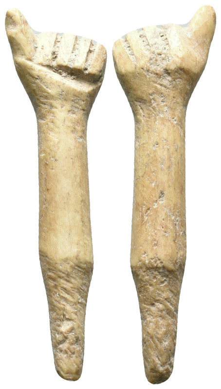 Ancient Roman Ivory arm pendant Reference: Condition: Very Fine

Weight: 3,26 ...