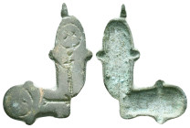 Byzantine Bronze Cross Pendant, Circa 5th-7th Century AD. Reference: Condition: Very Fine

Weight: 4,17 gr. Diameter: 38,3 mm