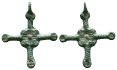 Byzantine Bronze Cross Pendant, Circa 5th-7th Century AD. Reference: Condition: Very Fine

Weight: 2.03 gr. Diameter: 28.4 mm