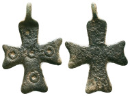 Byzantine Bronze Cross Pendant, Circa 5th-7th Century AD. Reference: Condition: Very Fine

Weight: 3.28 gr. Diameter: 28.4 mm