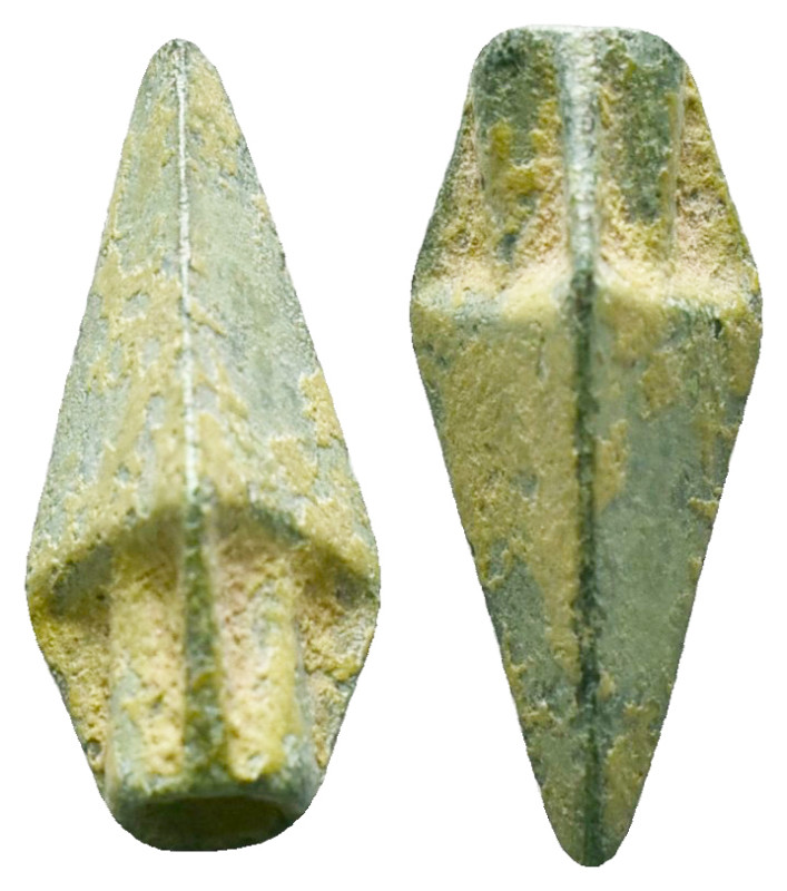 Ancient Arrow Heads, Ae Bronze, Reference: Condition: Very Fine

Weight: 3,87 ...