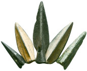 Lot of 5 Ancient Arrow Heads, Ae Bronze, Reference: Condition: Very Fine

Weight: gr. Diameter: mm