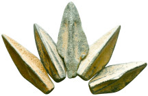 Lot of 5 Ancient Arrow Heads, Ae Bronze, Reference: Condition: Very Fine

Weight: gr. Diameter: mm
