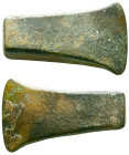 Ancient Bronze Axe Head Reference: Condition: Very Fine

Weight: 16,3 gr. Diameter: 30,9 mm