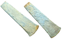 Ancient Bronze Axe Head Reference: Condition: Very Fine

Weight: 191.0 gr. Diameter: 158.0 mm