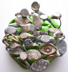 Lot of 25 Rings (SOLD AS SEEN,NO RETURN.) Reference: Condition: Very Fine

Weight gr. Diameter: mm