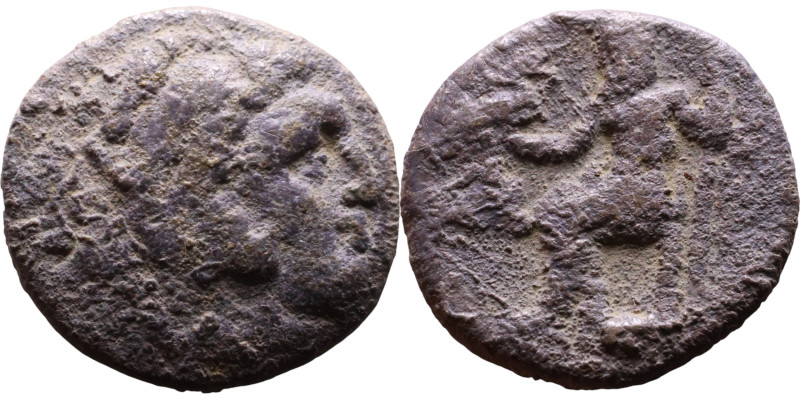 Alexander III (336-323 BC) Drachm Obverse: Head of Herakles to right, wearing li...